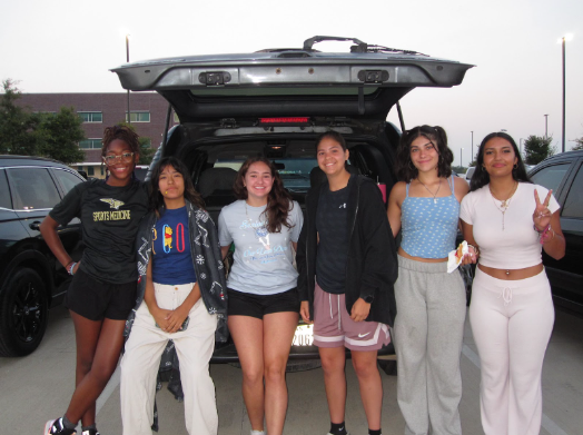 Read left to right: ZaReah Best, Sadie Escamilla,  Jadyn Tidrow, Gracie Martinez, Kathryn Villanueva, Amaya Carden